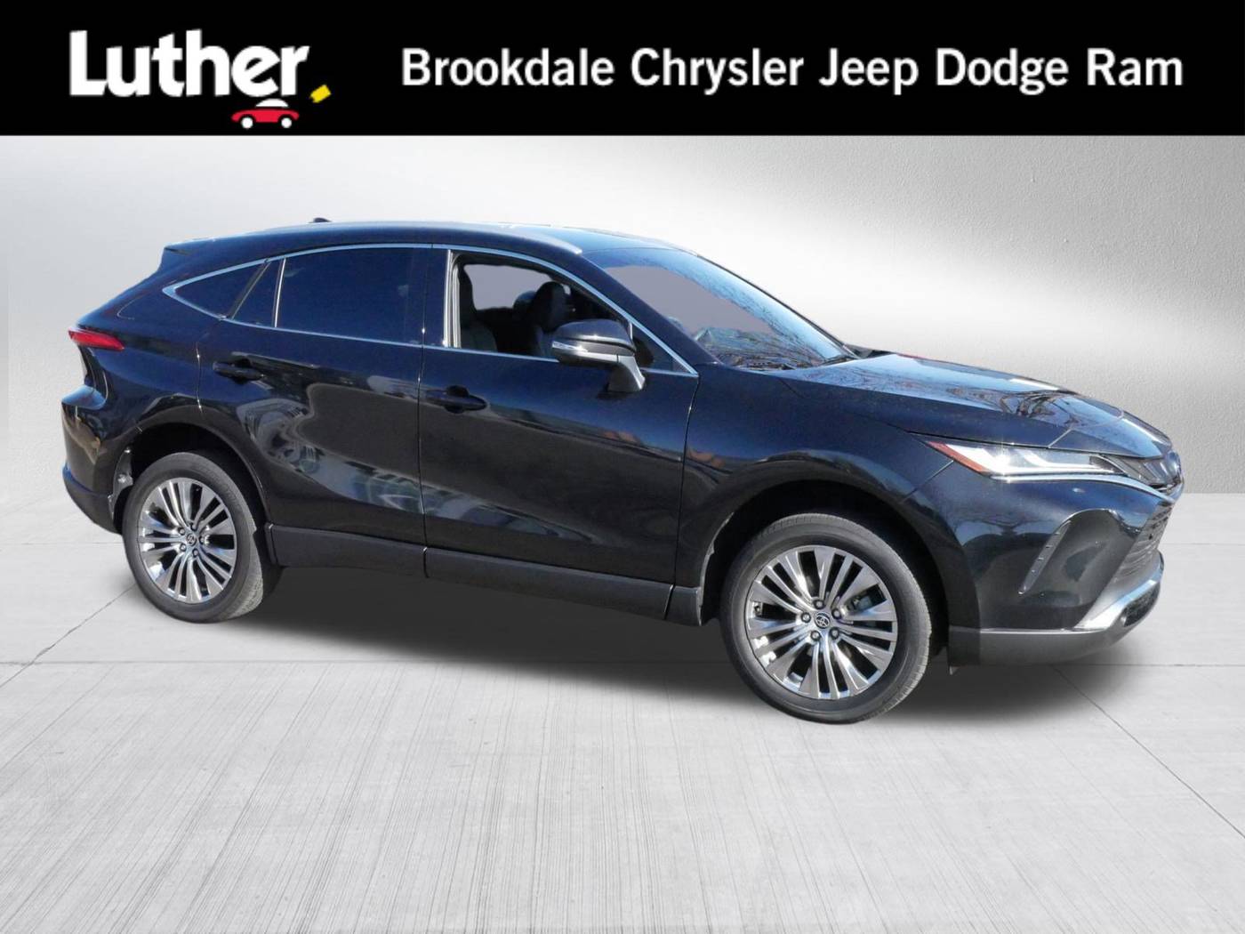 2022 Toyota Venza XLE — SUV — 31,665 mi — Brooklyn Park, MN