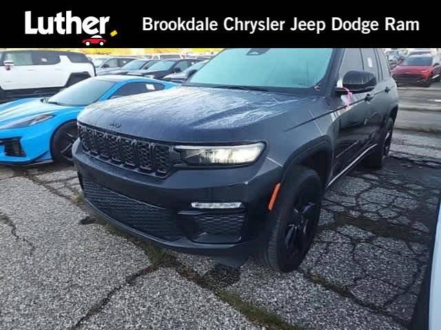 2023 Jeep Grand Cherokee Limited — SUV — 32,494 mi — Brooklyn Park, MN