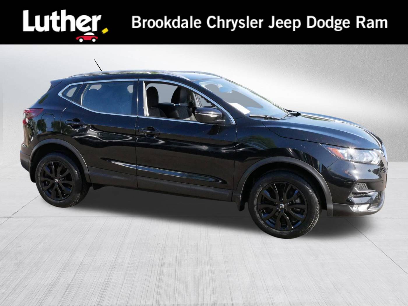 2021 Nissan Rogue Sport SV — SUV — 12,174 mi — Brooklyn Park, MN