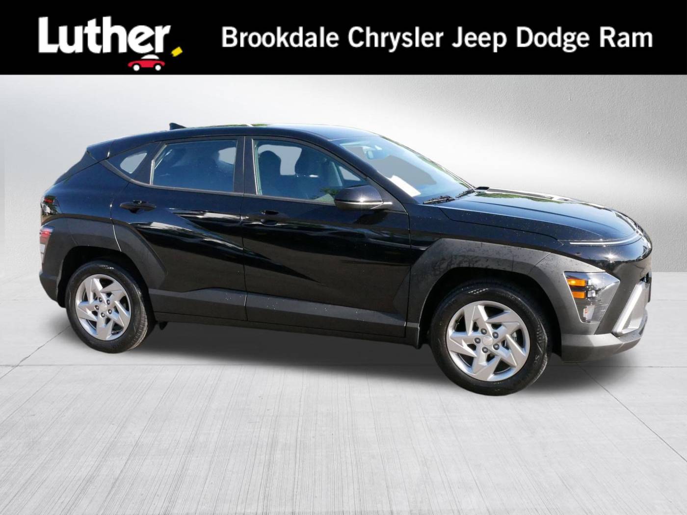 2024 Hyundai Kona SE — SUV — 11,213 mi — Brooklyn Park, MN