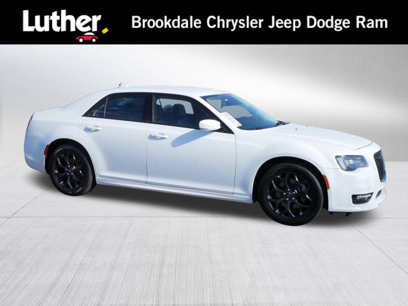 2022 Chrysler 300 Touring L — Sedan — 58,113 mi — Brooklyn Park, MN