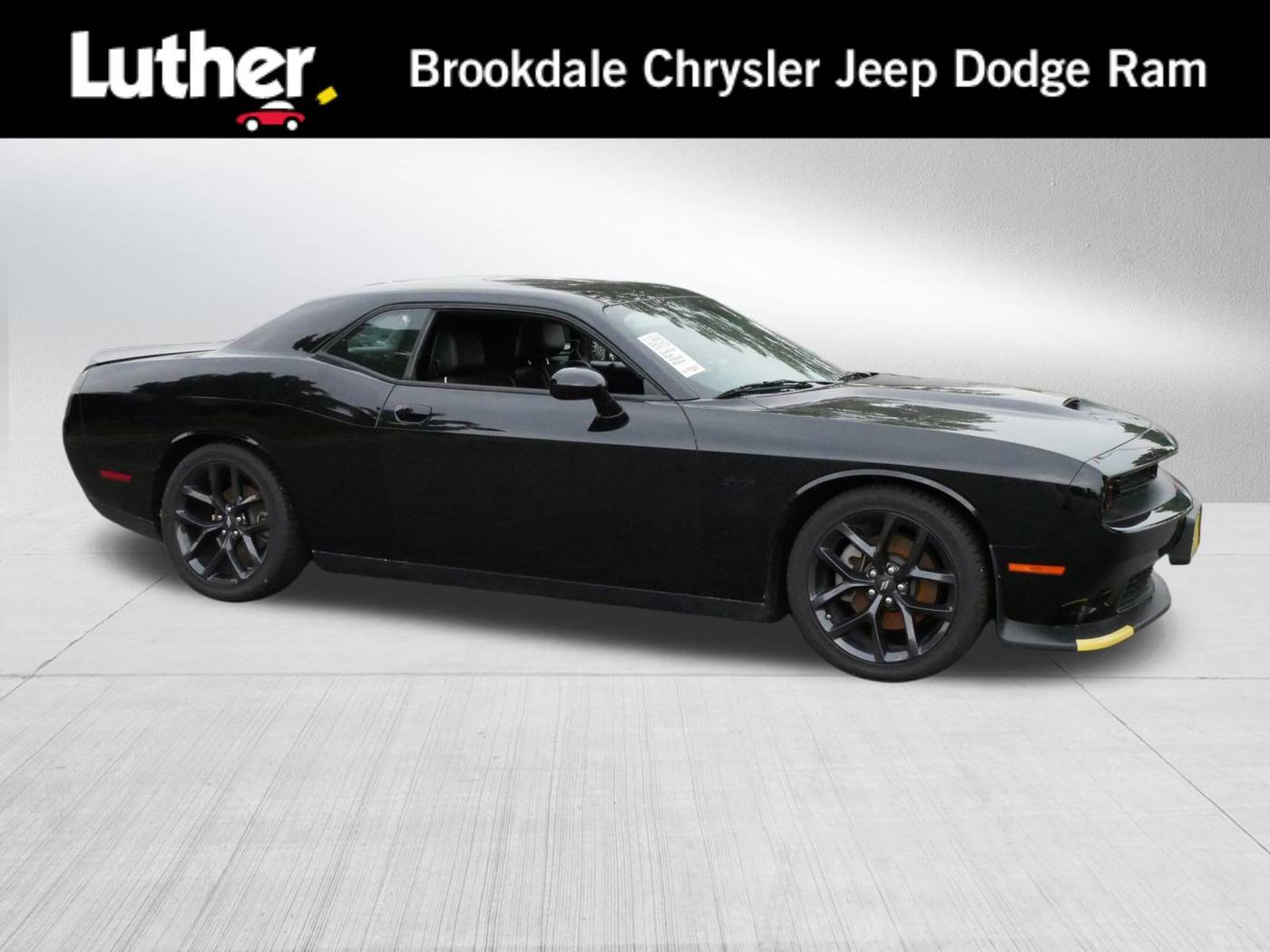2023 Dodge Challenger R/T — Coupe — 5,805 mi — Brooklyn Park, MN