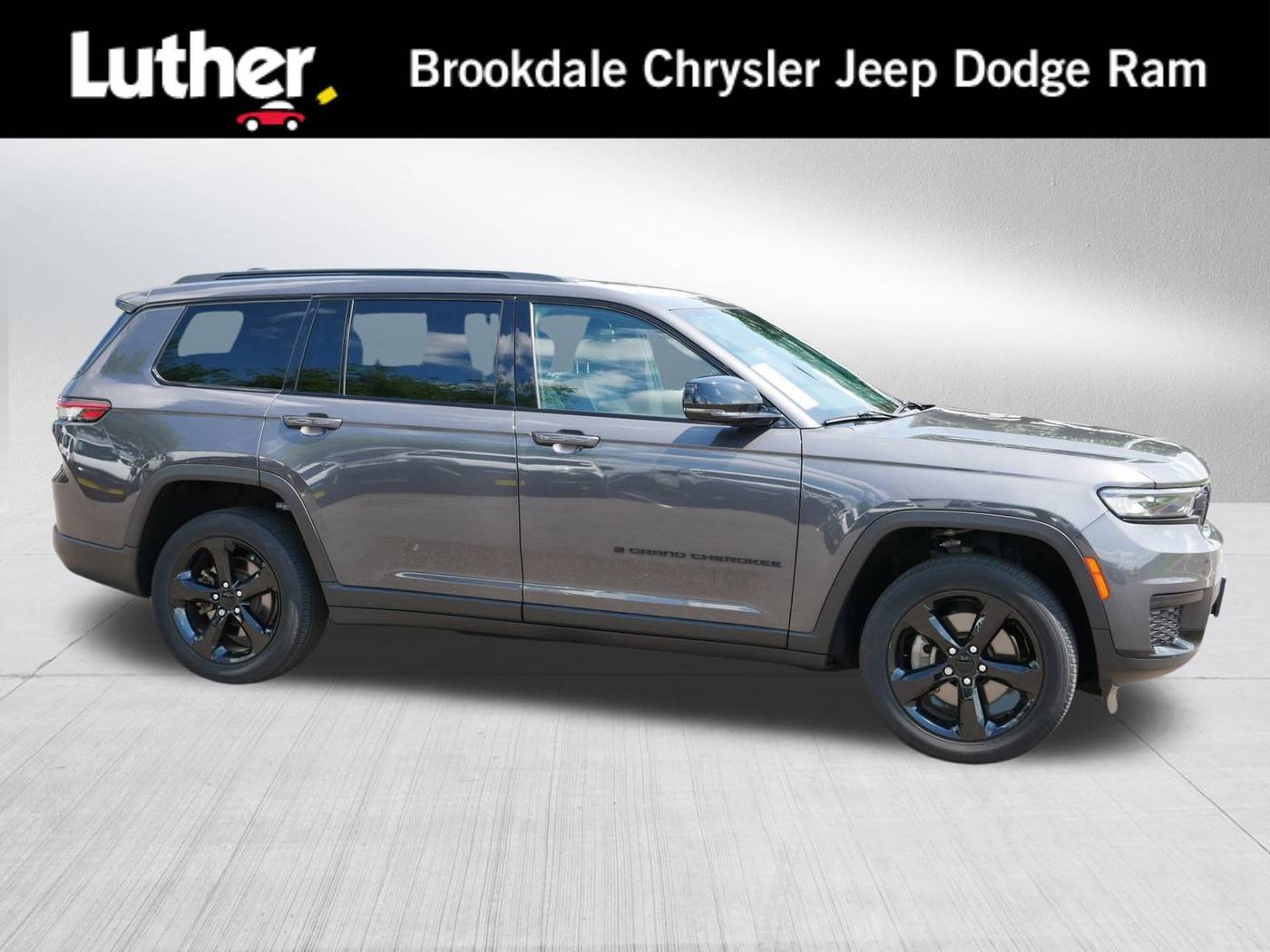 2022 Jeep Grand Cherokee Altitude — SUV — 36,235 mi — Brooklyn Park, MN