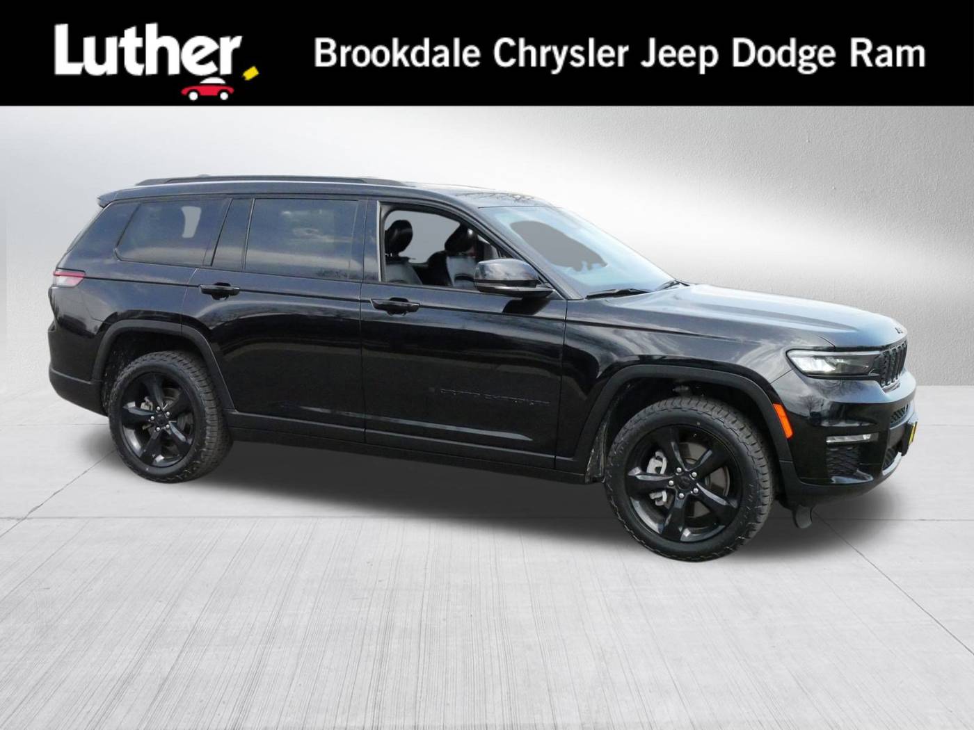 2022 Jeep Grand Cherokee Limited — SUV — 33,749 mi — Brooklyn Park, MN