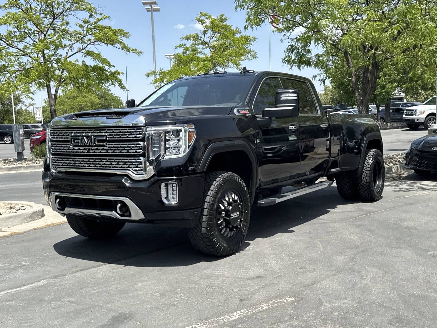 2022 GMC Sierra 3500HD Denali — Pickup Truck — 27,241 mi — Sandy, UT