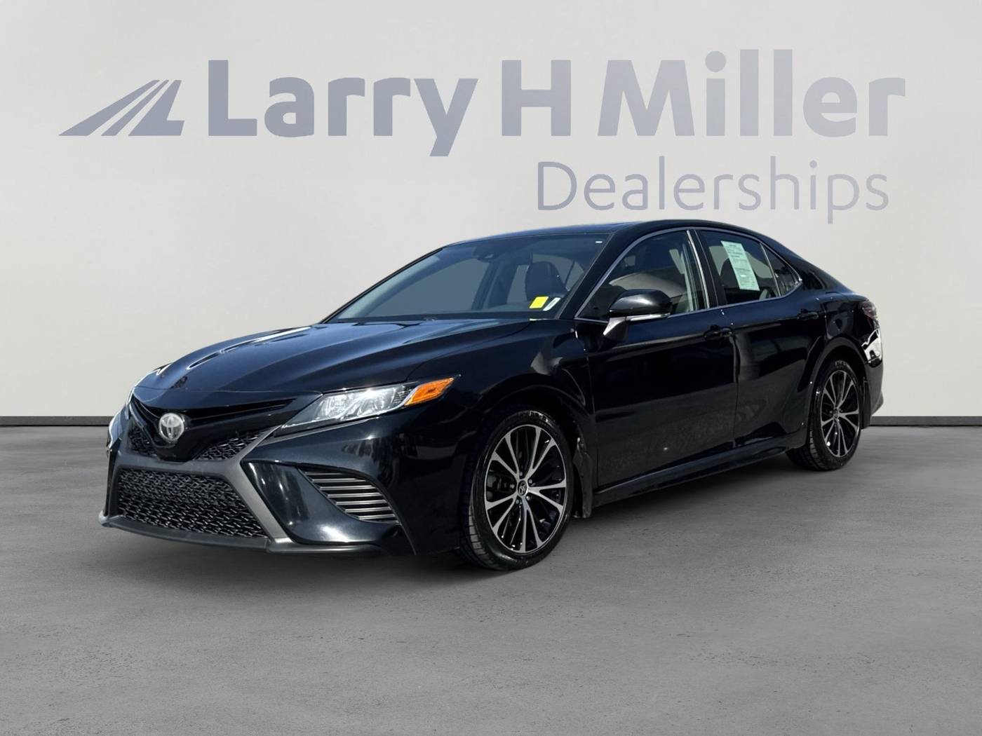 2020 Toyota Camry SE — Sedan — 34,411 mi — Sandy, UT