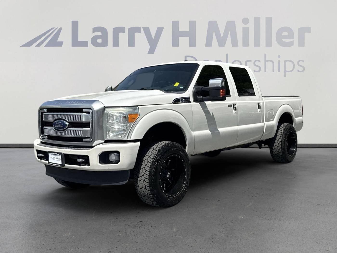 2015 Ford Super Duty F-350 Platinum — Pickup Truck — 230,806 mi — Sandy, UT