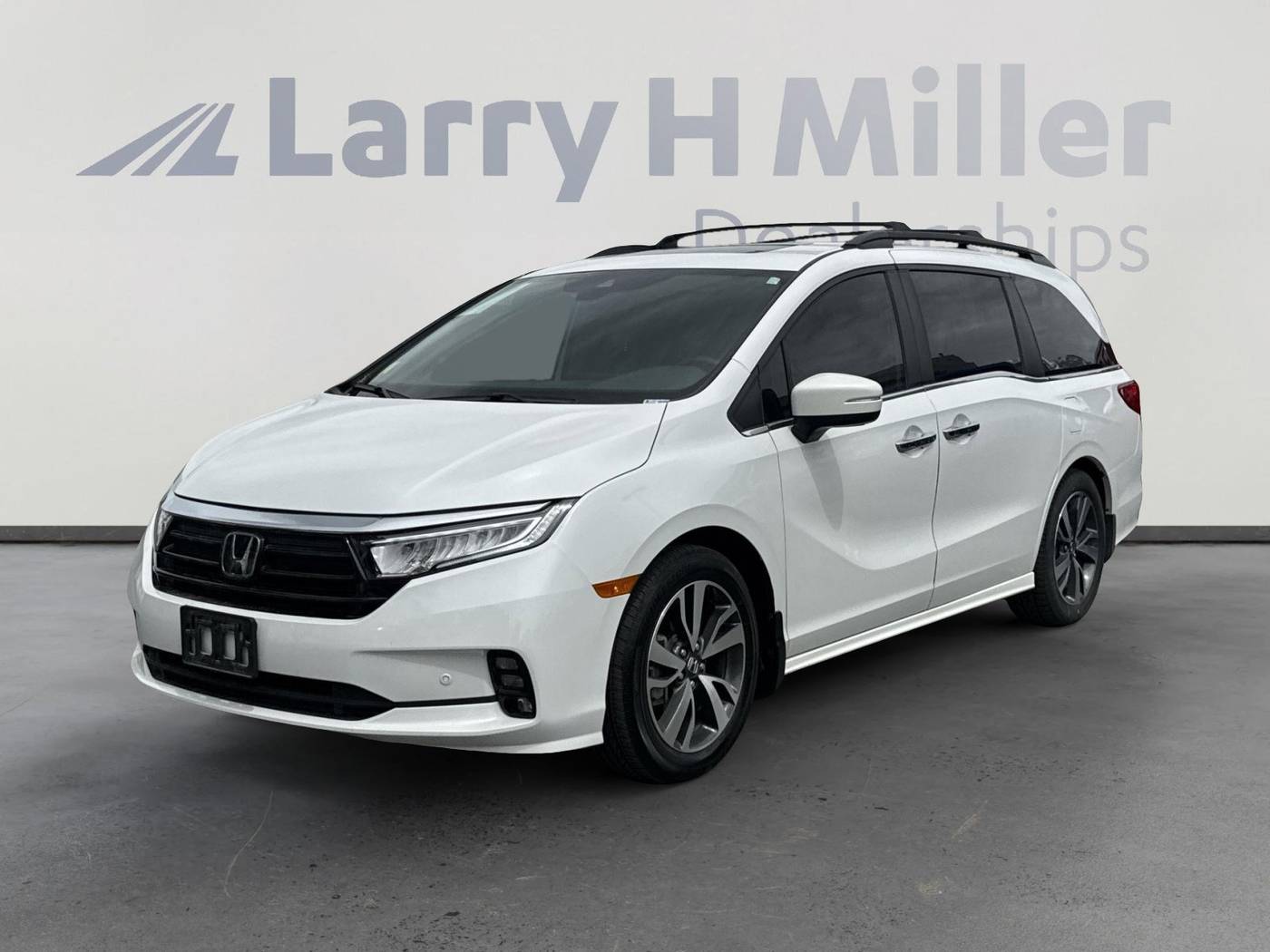2023 Honda Odyssey Touring — Minivan — 12,410 mi — Sandy, UT