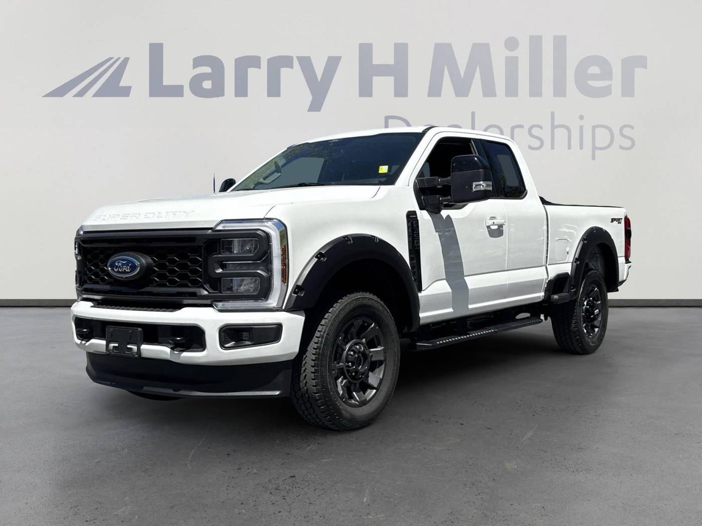 2024 Ford Super Duty F-350 LARIAT — Pickup Truck — 2,091 mi — Sandy, UT
