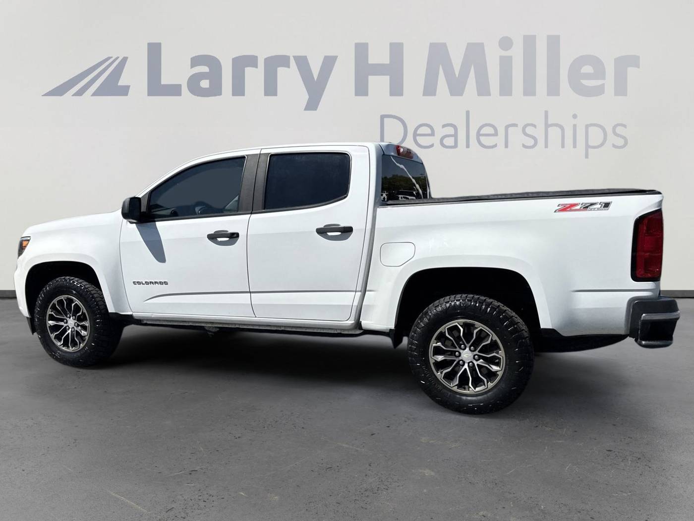 Thumbnail 5