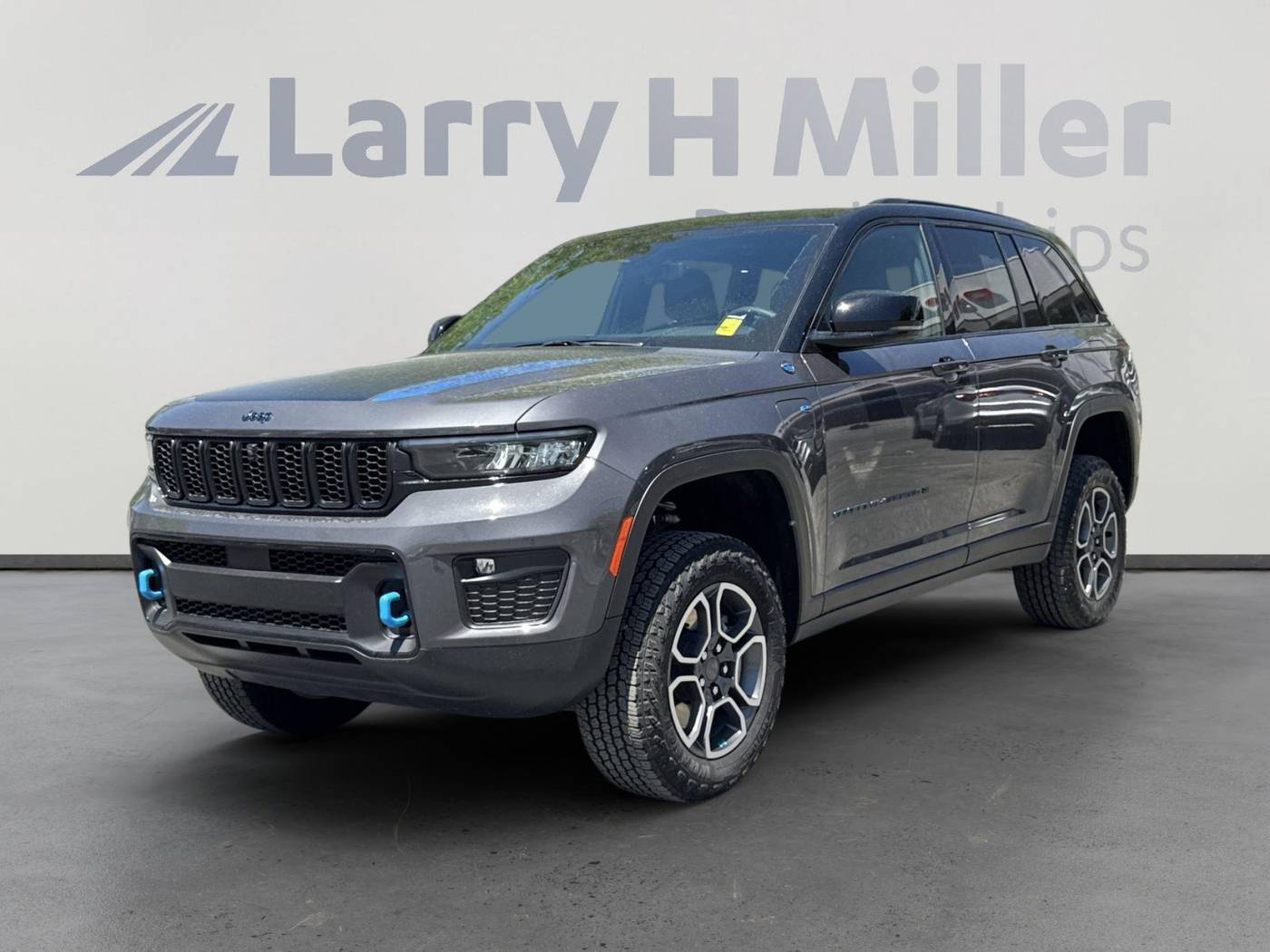 2023 Jeep Grand Cherokee Trailhawk 4xe — SUV — 12,434 mi — Sandy, UT