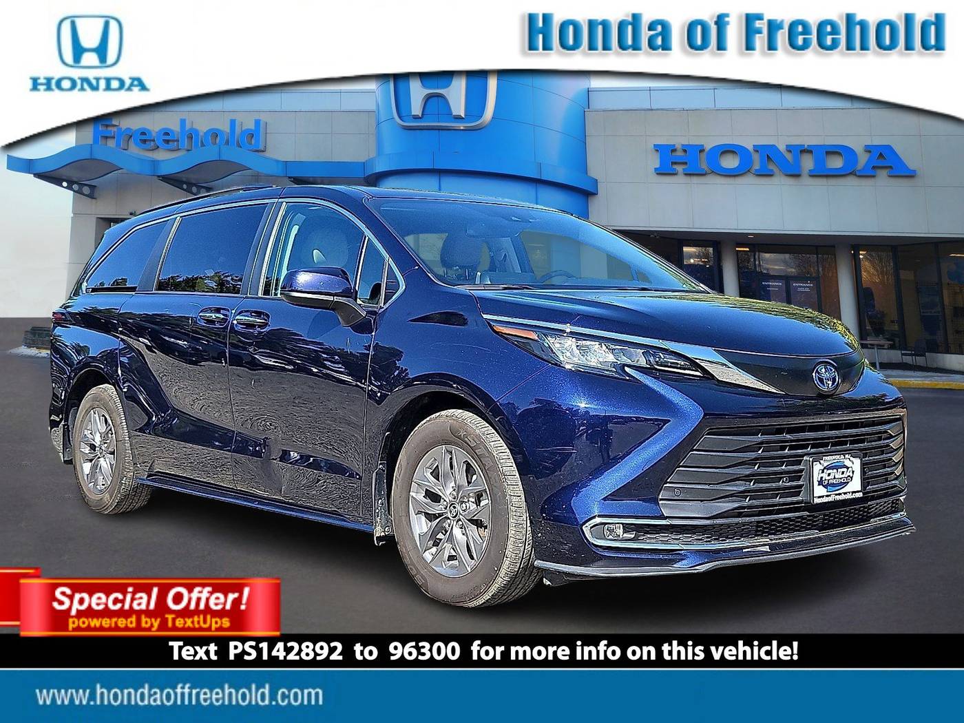 2023 Toyota Sienna XLE — Minivan — 35,002 mi — Freehold, NJ