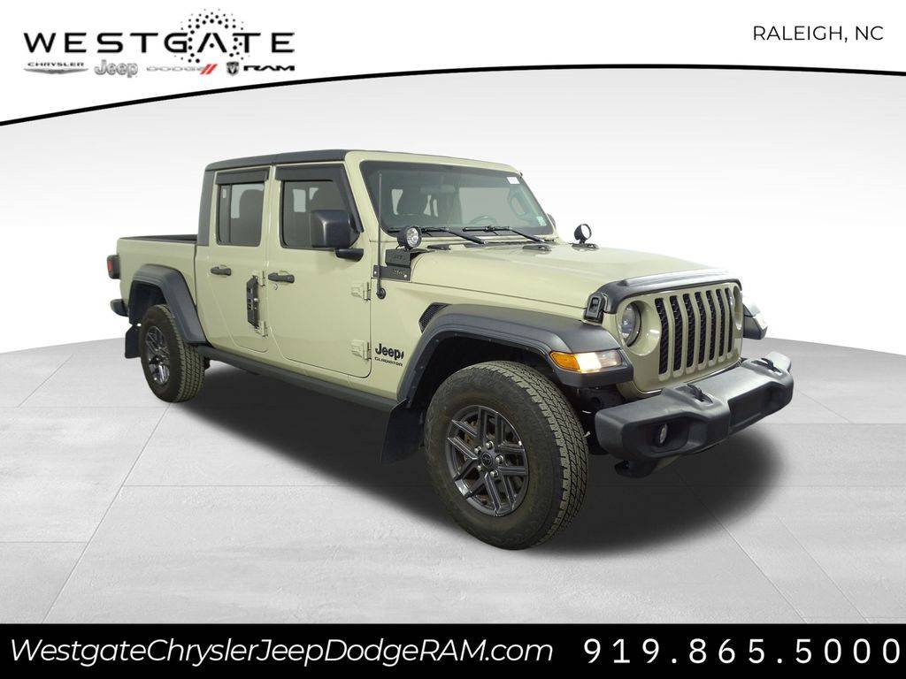 2020 Jeep Gladiator Sport S — Pickup Truck — 80,089 mi — Raleigh, NC