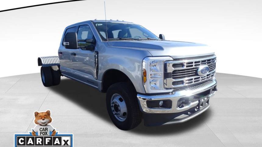 2024 Ford Super Duty F-350 XL — Pickup Truck — 61,218 mi — Raleigh, NC