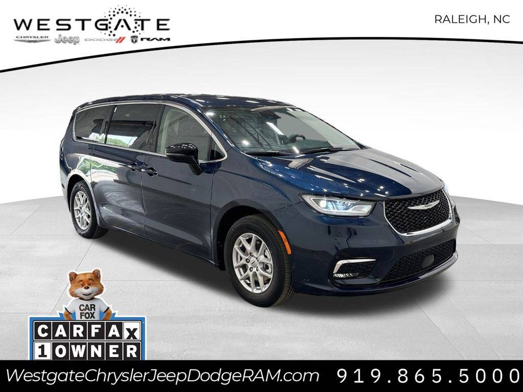 2024 Chrysler Pacifica Touring L — Minivan — 32,628 mi — Raleigh, NC