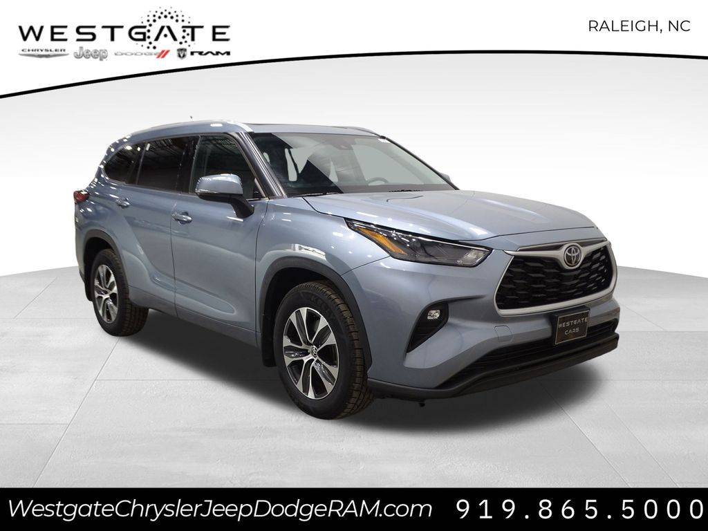 2022 Toyota Highlander XLE — SUV — 16,258 mi — Raleigh, NC