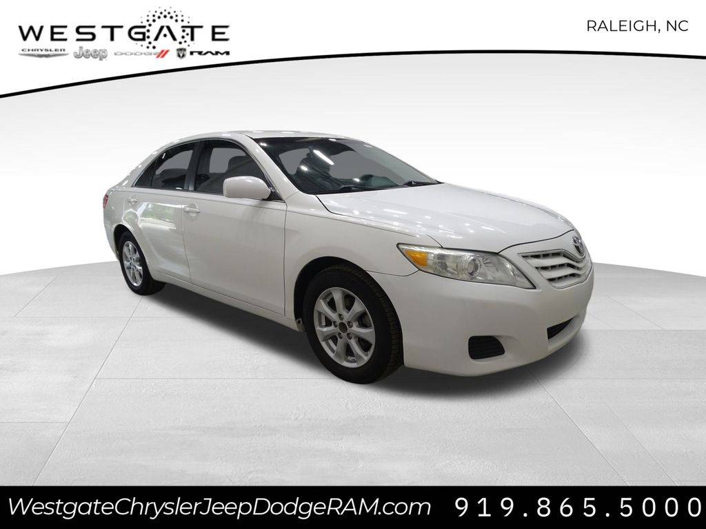 2011 Toyota Camry LE — Sedan — 176,600 mi — Raleigh, NC