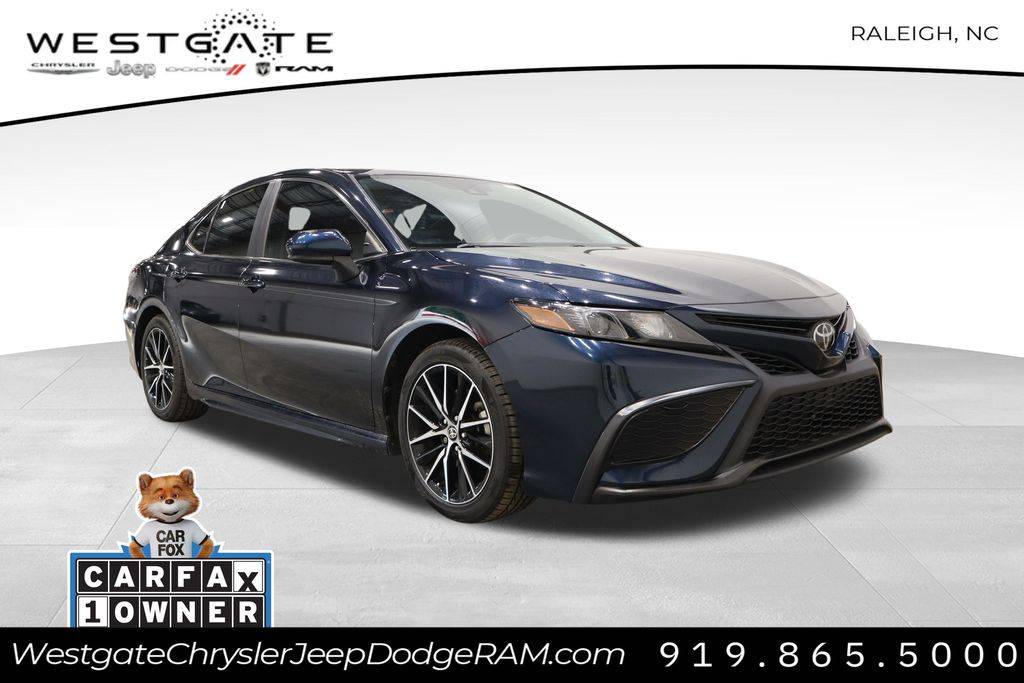 2021 Toyota Camry SE — Sedan — 40,611 mi — Raleigh, NC