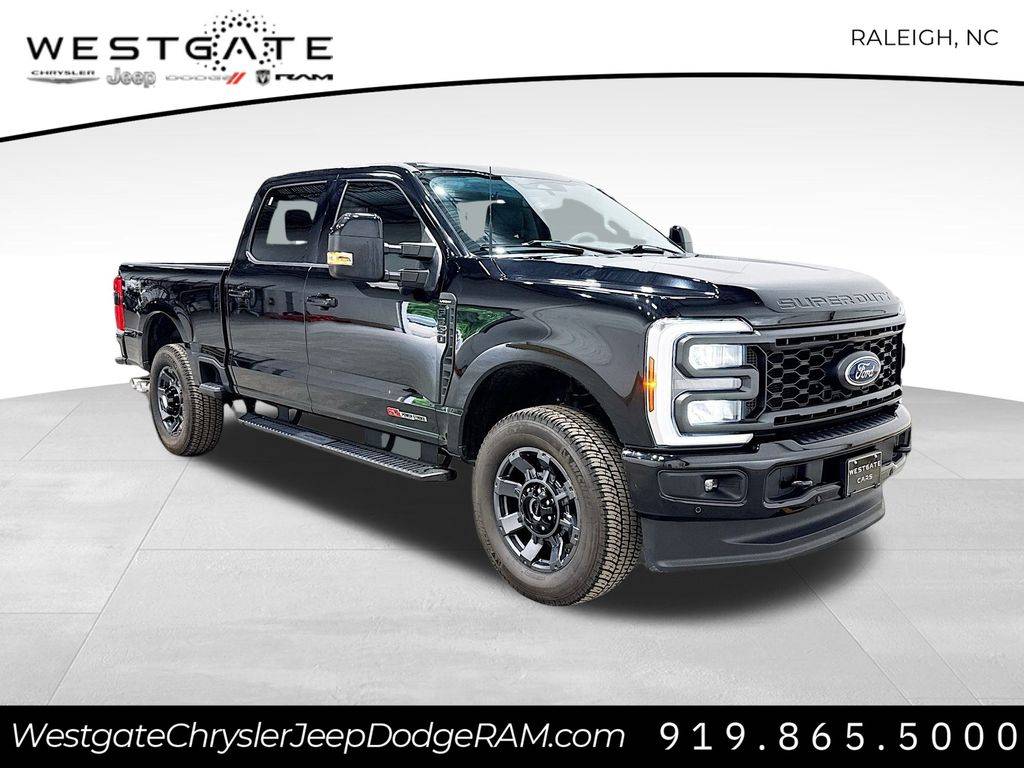 2024 Ford Super Duty F-350 LARIAT — Pickup Truck — 29,912 mi — Raleigh, NC