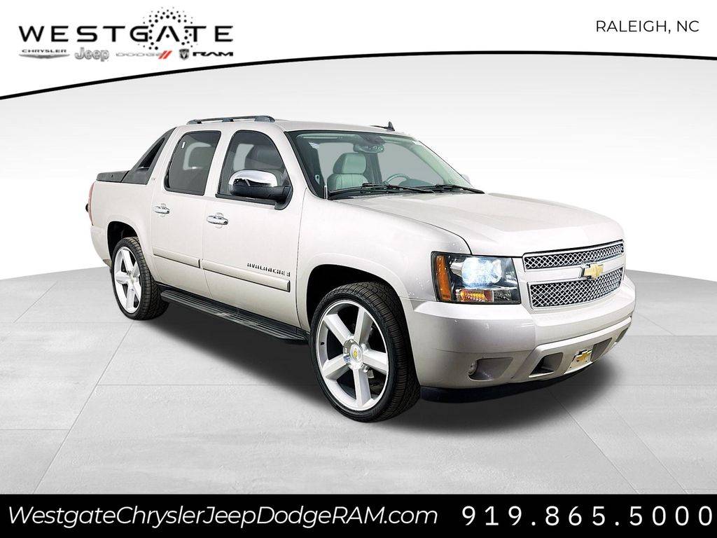2007 Chevrolet Avalanche LTZ — Pickup Truck — 176,864 mi — Raleigh, NC