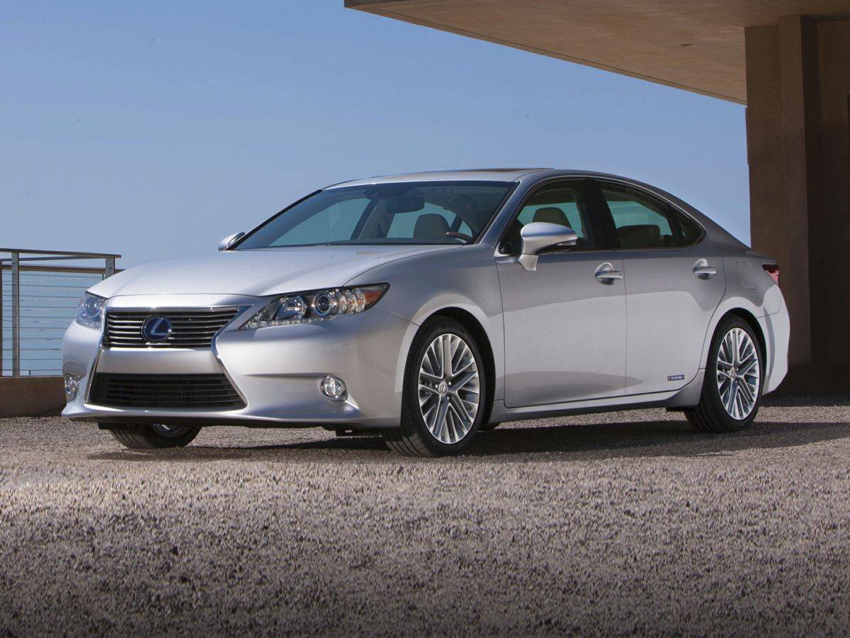 2014 Lexus ES ES 300h — Sedan — 128,457 mi — Raleigh, NC