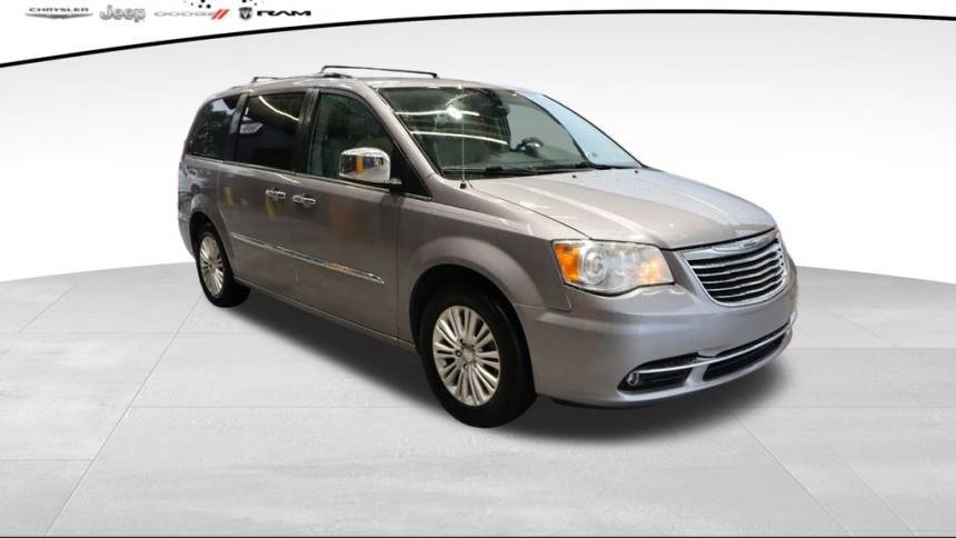 2013 Chrysler Town & Country Limited — Minivan — 110,678 mi — Raleigh, NC