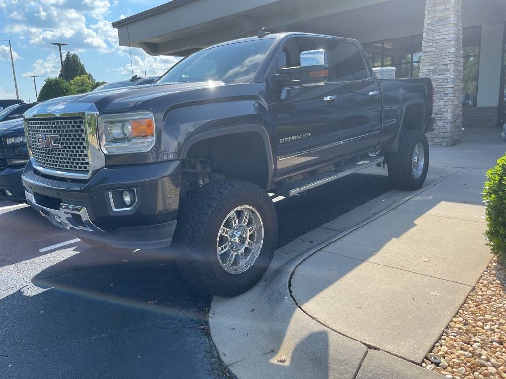 2016 GMC Sierra 2500HD Denali — Pickup Truck — 219,733 mi — Dawsonville, GA