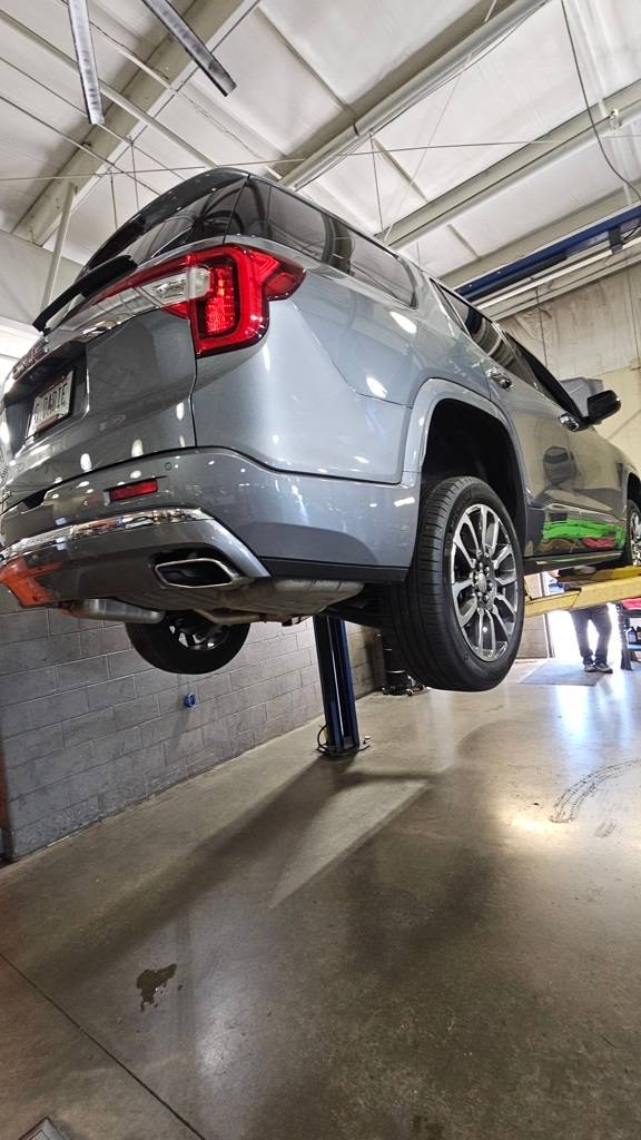 2020 GMC Acadia Denali — SUV — 22,853 mi — Dawsonville, GA