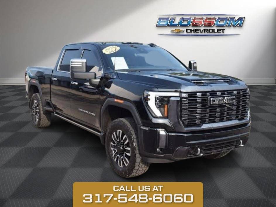 2024 GMC Sierra 2500HD Denali Ultimate — Pickup Truck — 30,637 mi — Indianapolis, IN