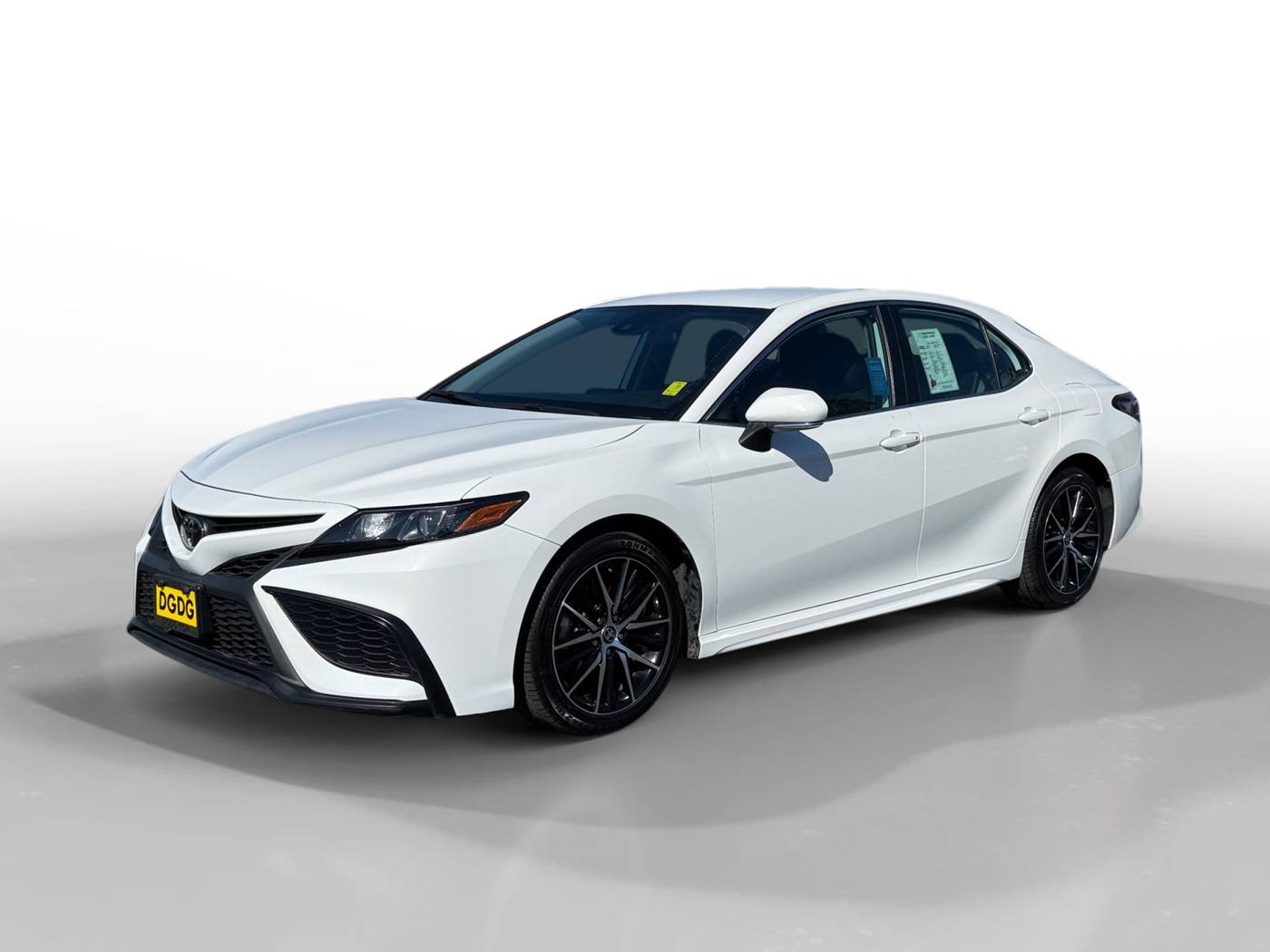 2022 Toyota Camry SE — Sedan — 64,004 mi — San Jose, CA