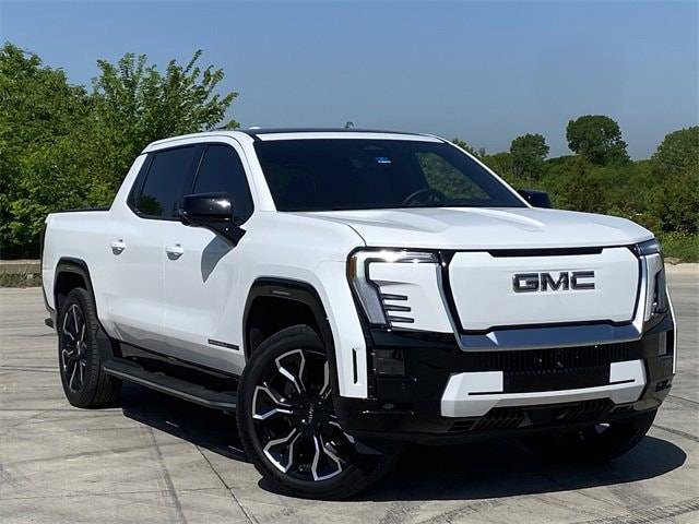 2025 GMC Sierra EV Denali — Pickup Truck — 6,889 mi — Frisco, TX