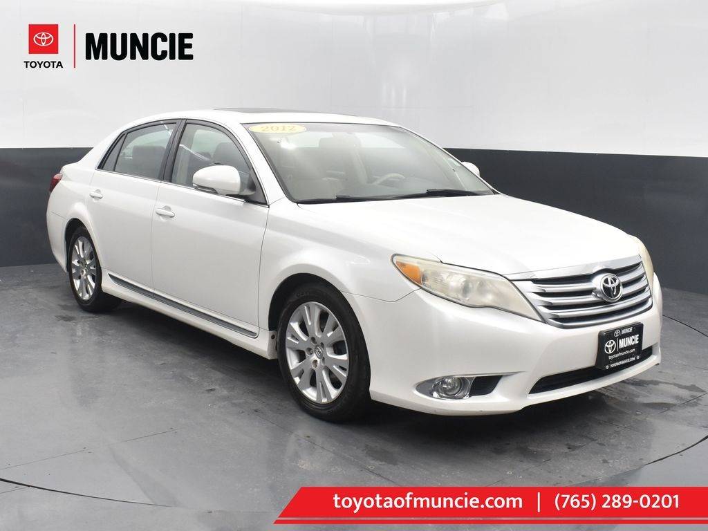 2012 Toyota Avalon Base — Sedan — 128,565 mi — Muncie, IN