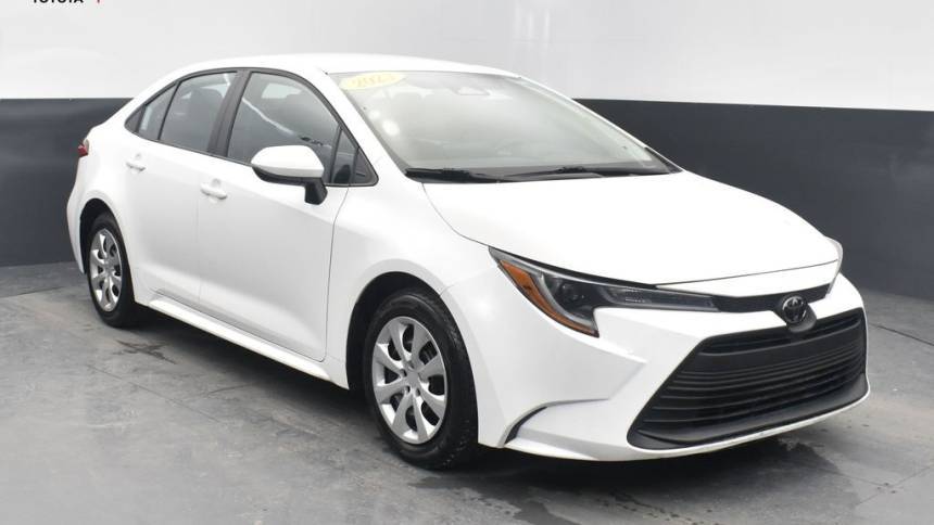 2023 Toyota Corolla LE — Sedan — 60,599 mi — Muncie, IN