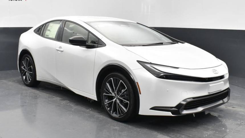 2024 Toyota Prius XLE — Hatchback — 1,815 mi — Muncie, IN