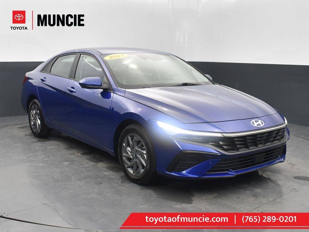2024 Hyundai Elantra SEL — Sedan — 13,386 mi — Muncie, IN