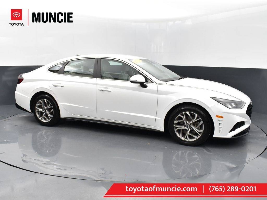 2021 Hyundai Sonata SEL — Sedan — 52,065 mi — Muncie, IN