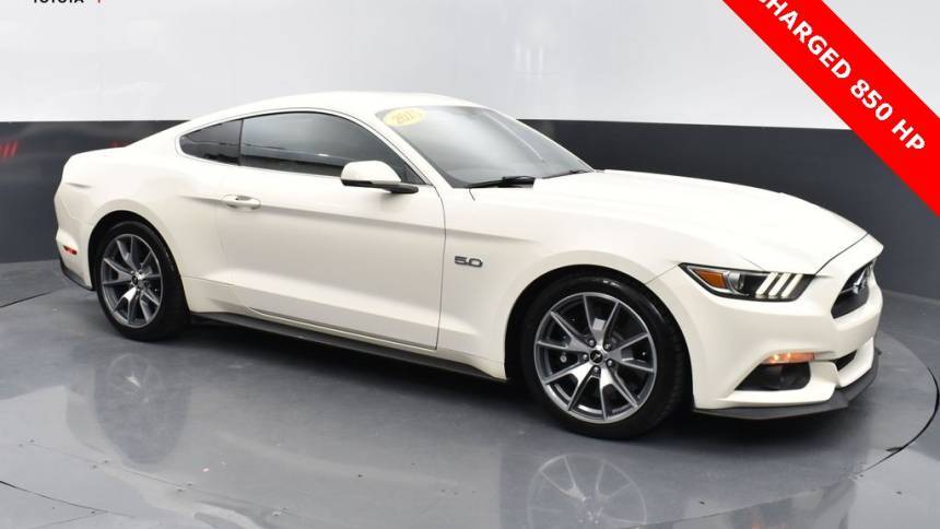 2015 Ford Mustang GT — Coupe — 62,052 mi — Muncie, IN