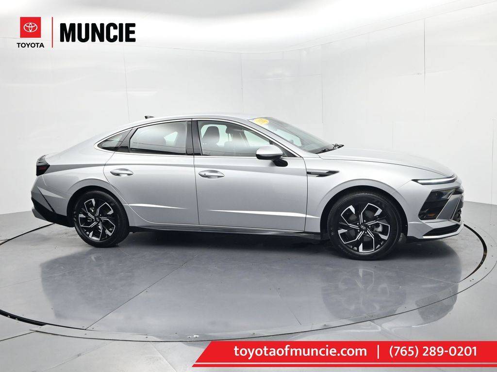2025 Hyundai Sonata SEL — Sedan — 21,191 mi — Muncie, IN