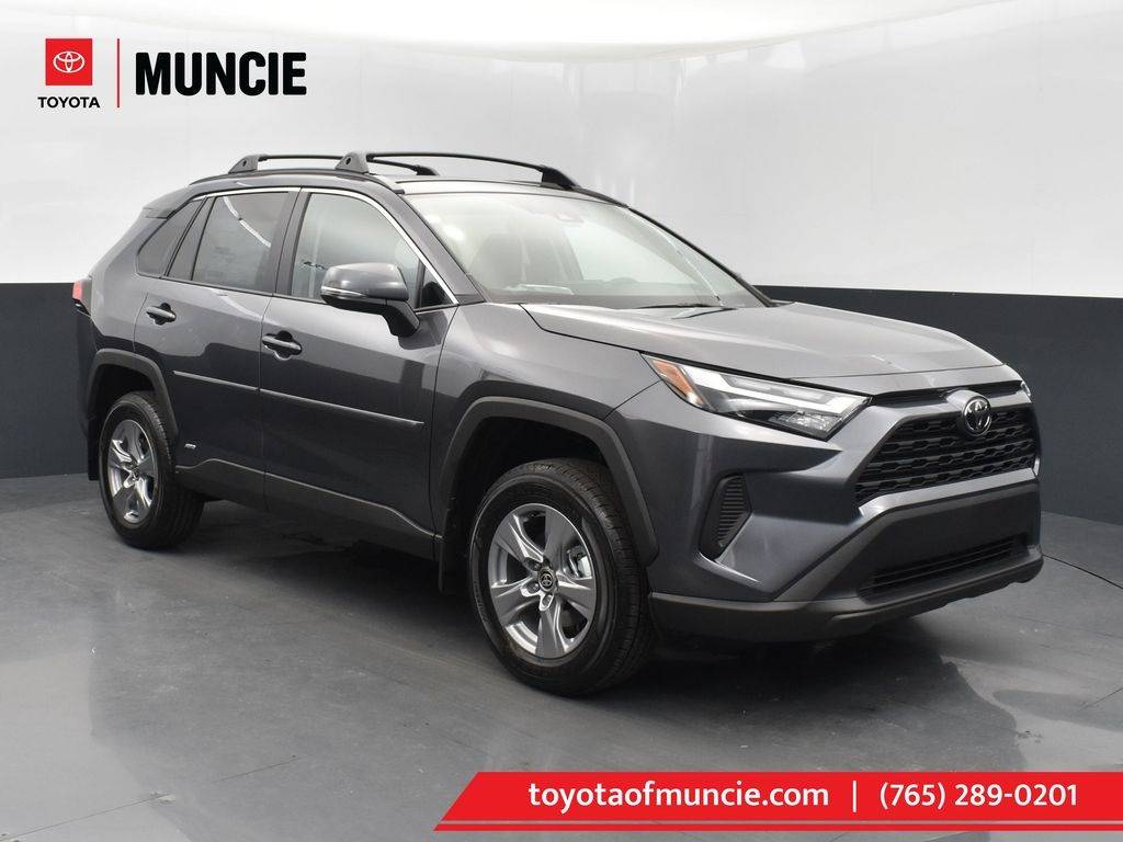 2025 Toyota RAV4 Hybrid XLE — SUV — 6,655 mi — Muncie, IN
