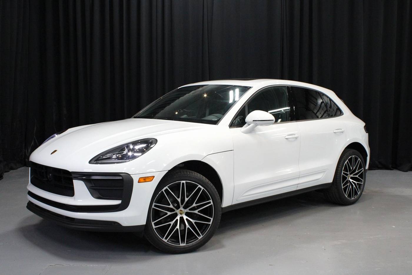 2024 Porsche Macan Standard — SUV — 4,623 mi — Owings Mills, MD