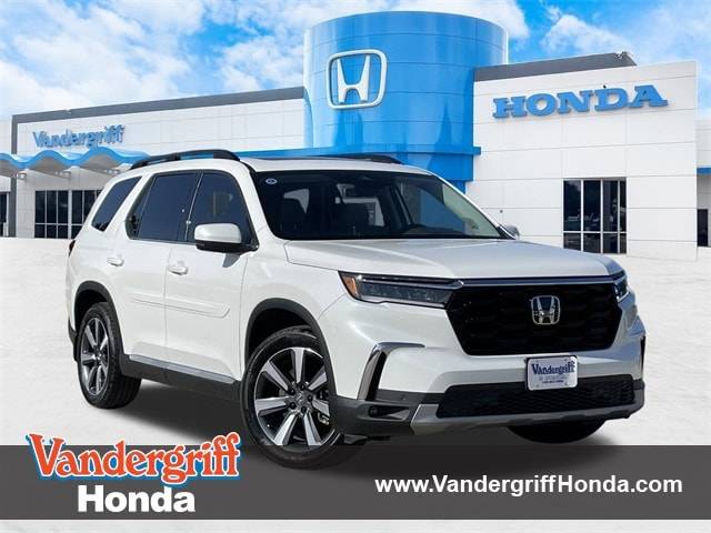 2025 Honda Pilot Touring — SUV — 9,074 mi — Arlington, TX