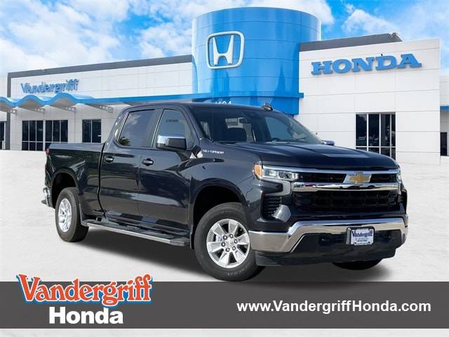 2024 Chevrolet Silverado 1500 LT — Pickup Truck — 29,273 mi — Arlington, TX