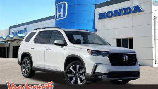 2025 Honda Pilot Touring — SUV — 11,598 mi — Arlington, TX