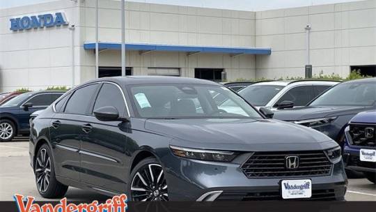2024 Honda Accord Hybrid Touring — Sedan — 4,976 mi — Arlington, TX