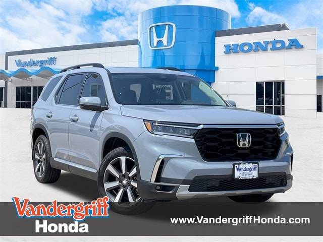 2025 Honda Pilot Touring — SUV — 20,915 mi — Arlington, TX
