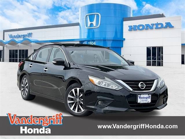 2017 Nissan Altima 2.5 SV — Sedan — 125,957 mi — Arlington, TX