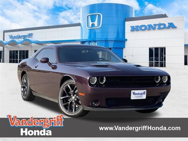 2020 Dodge Challenger SXT — Coupe — 52,702 mi — Arlington, TX