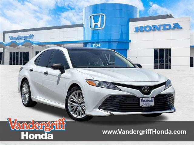 2020 Toyota Camry XLE — Sedan — 80,622 mi — Arlington, TX
