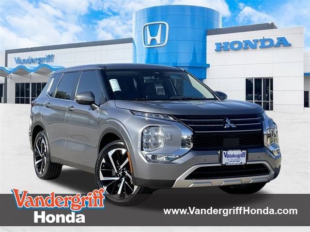 2023 Mitsubishi Outlander Plug-In Hybrid SE — SUV — 49,842 mi — Arlington, TX