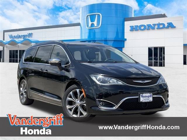 2018 Chrysler Pacifica Limited — Minivan — 90,049 mi — Arlington, TX